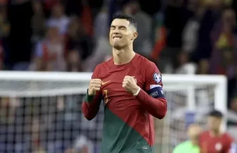 Ronaldo cùng nhiều huyền thoại bóng đá có thể sẽ thi đấu kỳ EURO cuối cùng