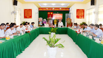 Bí thư và Chủ tịch UBND huyện An Phú làm việc với 2 xã Khánh An, Khánh Bình và thị trấn Long Bình về phát triển kinh tế - xã hội