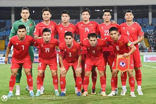 Tuyển Việt Nam tiếp tục tụt hạng, Thái Lan trở lại top 100 FIFA