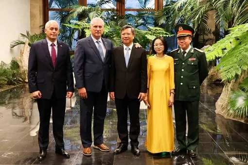 Việt Nam-Cuba tăng cường vun đắp quan hệ đoàn kết và hợp tác anh em