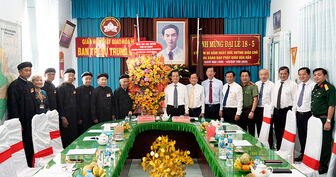 Bí thư Tỉnh ủy An Giang Lê Hồng Quang thăm, chúc mừng kỷ niệm 85 năm ngày khai sáng đạo Phật giáo Hòa Hảo