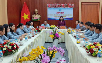 UBND huyện Phú Tân Họp mặt kỷ niệm 99 năm Ngày Báo chí Cách mạng Việt Nam