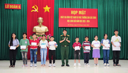 Lữ đoàn 6 họp mặt Ngày Gia đình Việt Nam