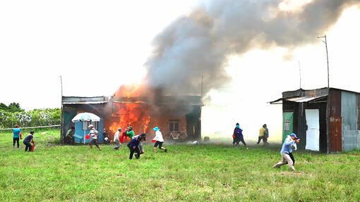 Xã Phú Vĩnh diễn tập phòng thủ dân sự phòng, chống cháy nổ năm 2024