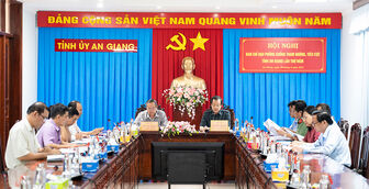 Bí thư Tỉnh ủy Lê Hồng Quang chủ trì phiên họp lần thứ 5 Ban Chỉ đạo Phòng, chống tham nhũng, tiêu cực tỉnh An Giang