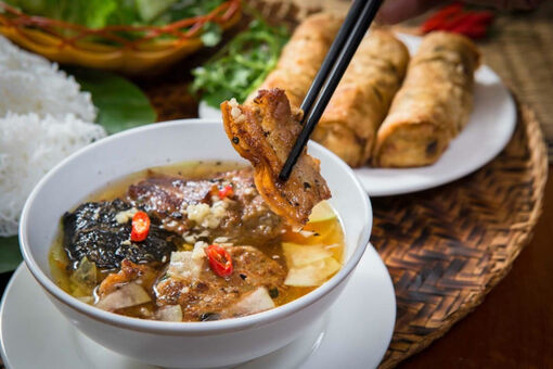 Bún chả, cơm tấm Việt lọt top '100 món ăn từ thịt lợn ngon nhất thế giới'