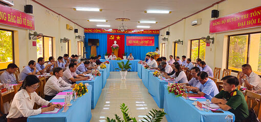 Lập thành tích chào mừng kỷ niệm 45 năm tái lập huyện Tri Tôn