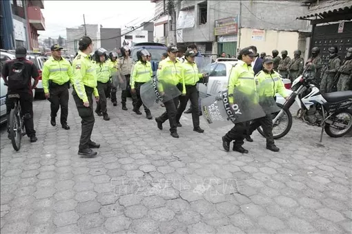 Ecuador giải cứu 49 người bị tội phạm ma túy bắt cóc