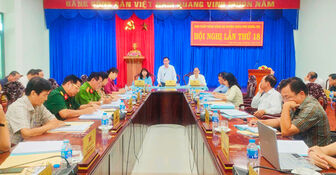 Ban Chấp hành Đảng bộ huyện Châu Phú đánh giá kết quả thực hiện Nghị quyết của Huyện ủy 6 tháng đầu năm