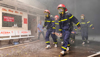 Thực tập phương án chữa cháy và cứu nạn, cứu hộ tại Xí nghiệp Bao bì An Giang