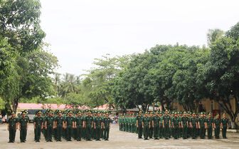 Bộ đội Biên phòng tỉnh An Giang bế mạc huấn luyện chiến sĩ mới
