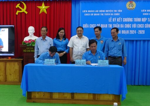 Thị trấn Ba Chúc hợp tác với Công ty TNHH Việt Nam Samho về hoạt động công đoàn