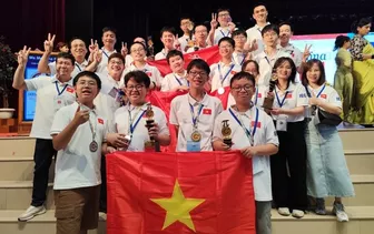 Đoàn Việt Nam thắng lớn tại cuộc thi Olympic Toán học trẻ quốc tế