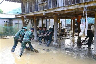 Điện Biên: Khẩn trương lập trạm y tế lưu động tại nơi lũ quét Mường Pồn