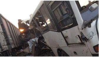 Nam Phi: Tàu hỏa va chạm xe buýt khiến 5 trẻ em thiệt mạng