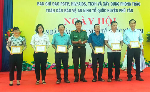 Huyện Phú Tân tổ chức Ngày hội “Toàn dân bảo vệ an ninh Tổ quốc” năm 2024
