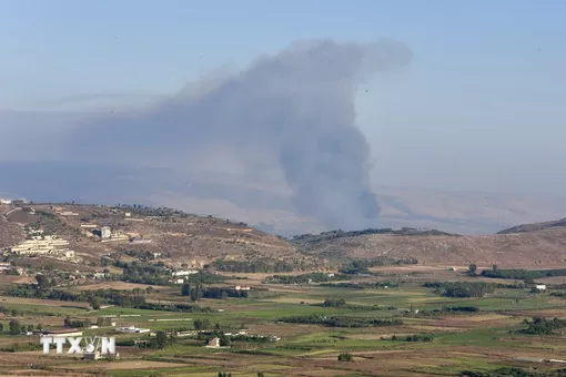 Hezbollah nã hàng chục quả rocket vào khu định cư mới của Israel