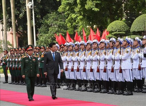 Bộ trưởng Bộ Quốc phòng Nhật Bản thăm chính thức Việt Nam