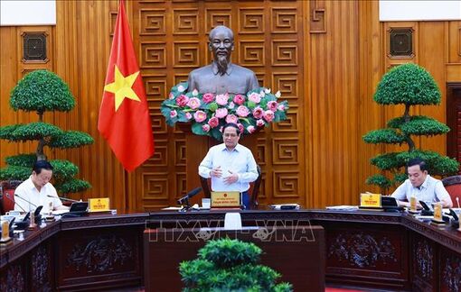 Thủ tướng Phạm Minh Chính: Sửa luật, giải quyết những vấn đề cấp bách