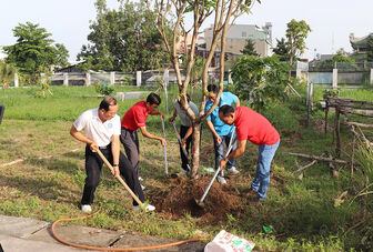 Bảo hiểm Xã hội An Giang phát động “Tết trồng cây đời đời nhớ ơn Bác Hồ” và giao lưu thể thao