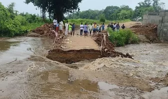 Số người tử vong do mưa lũ tại phía nam Ấn Độ tiếp tục tăng