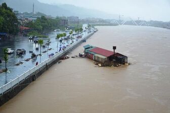 Lũ đặc biệt lớn trên sông Thao, Yên Bái nguy cơ lụt như 2018