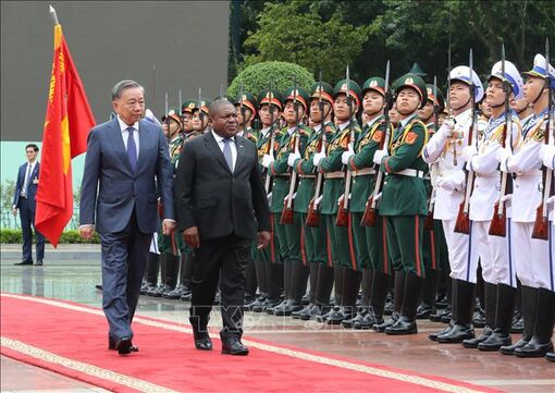 Tổng Bí thư, Chủ tịch nước Tô Lâm chủ trì Lễ đón chính thức Tổng thống Mozambique