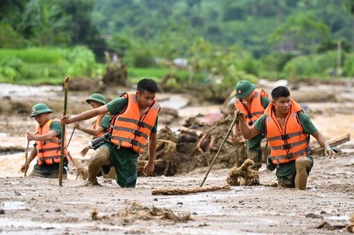 Không chùn bước trước gian khó, hiểm nguy