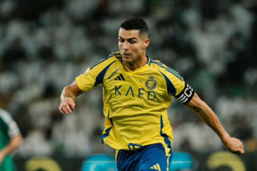 Ronaldo mờ nhạt, Al Nassr thoát thua phút 99