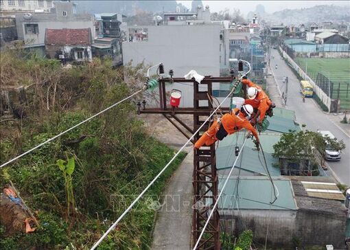 Quảng Ninh: Dự kiến cấp điện trở lại cho toàn tỉnh vào ngày 20/9