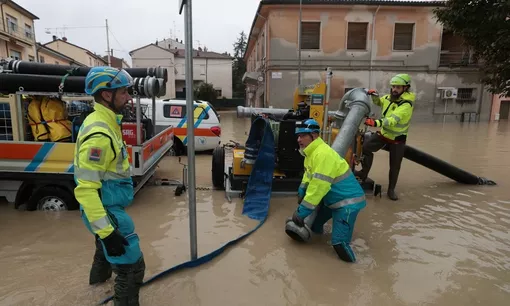 Bão Boris càn quét nhiều vùng của Italy, 1.000 người phải đi sơ tán