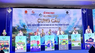 Tăng cường kết nối hàng hóa, xây dựng chuỗi cung ứng xanh