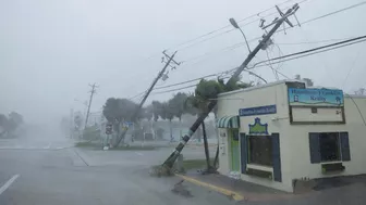 Mỹ: Bão Milton suy yếu khi di chuyển qua khu vực trung tâm bang Florida