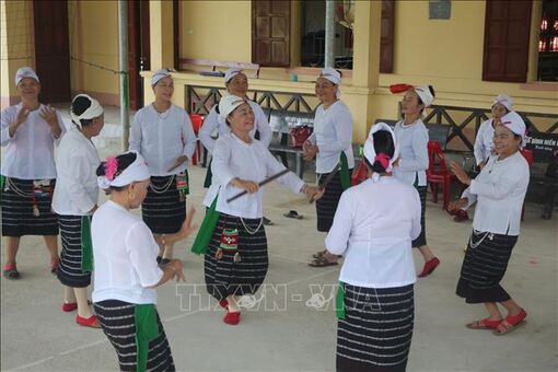 Bảo tồn văn hóa cồng chiêng đồng bào dân tộc Thổ ở Nghệ An