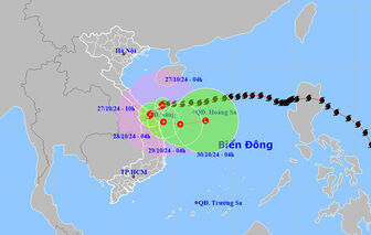 Thời tiết ngày 27/10: Bão số 6 mạnh cấp 10, gây mưa lớn ở Trung Bộ, Tây Nguyên