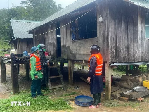 Bảy tỉnh, thành phố có nguy cơ xảy ra lũ quét, sạt lở đất do hoàn lưu bão số 6