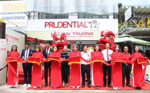 Prudential khai trương Văn phòng Tổng đại lý tại TP. Long Xuyên