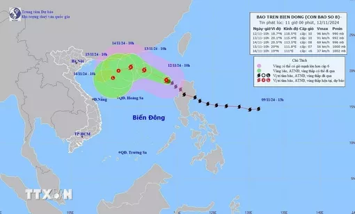 Bão số 8 di chuyển theo hướng Tây Tây Bắc, gió giật cấp 12 ở Bắc Biển Đông