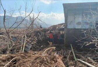 Philippines khẩn trương sơ tán người dân trước khi bão Man-yi đổ bộ