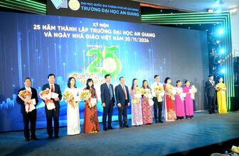 Trường Đại học An Giang tổ chức kỷ niệm 25 năm thành lập trường