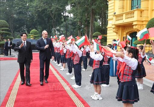 Chủ tịch nước Lương Cường chủ trì lễ đón chính thức Tổng thống Bulgaria