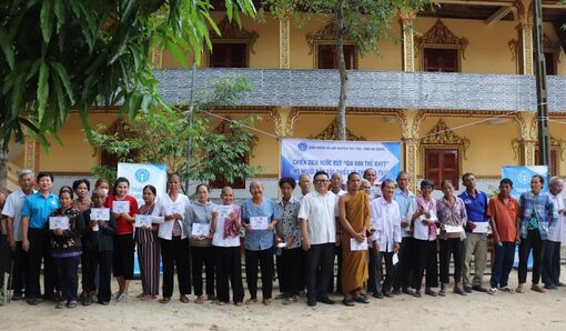 Chiến dịch “nước rút” đạt độ bao phủ bảo hiểm y tế, bảo hiểm xã hội