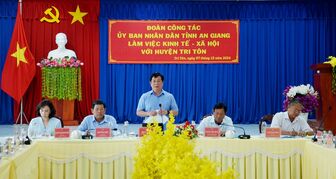 Chủ tịch UBND tỉnh An Giang Hồ Văn Mừng làm việc với huyện Tri Tôn về nhiệm vụ phát triển kinh tế - xã hội