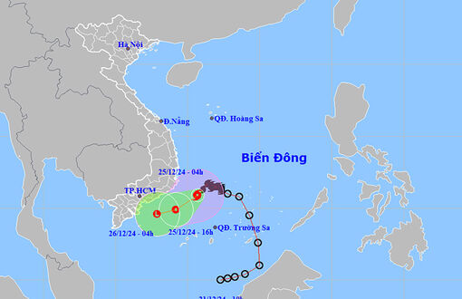 Thời tiết ngày 25/12: Gió mạnh, sóng lớn và mưa dông trên biển