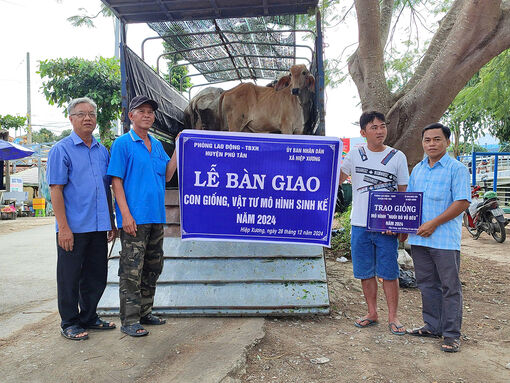 Phú Tân đa dạng mô hình giảm nghèo