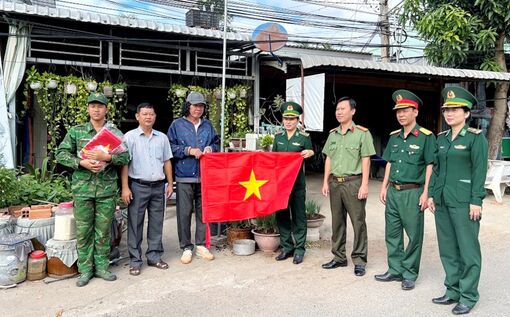 Nghĩa tình biên giới