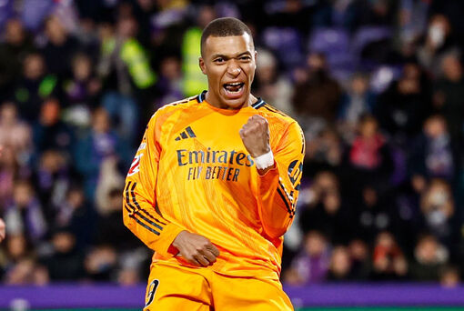 Mbappe lập hat-trick đầu tiên tại La Liga, Real Madrid cho Barca 'hít bụi'