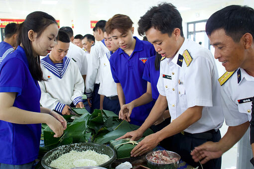 Bộ Tư lệnh Vùng 5 Hải quân: Nhiều hoạt động đón Xuân