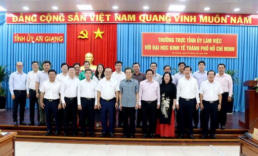 Thường trực Tỉnh ủy làm việc với Đại học Kinh tế TP. Hồ Chí Minh