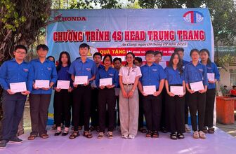 Chương trình tri ân khách hàng tại HEAD Trung Trang: Tạo dựng mối quan hệ gắn kết và nâng cao kiến thức về an toàn giao thông